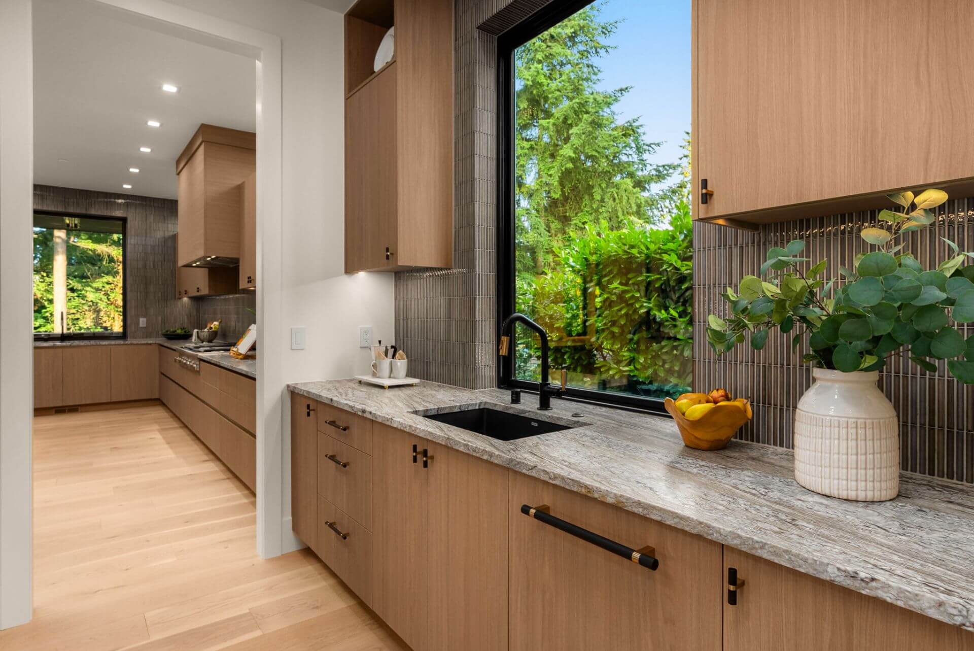 23-web-or-mls-1224-108th-ave-se